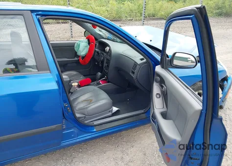 2005 Hyundai Elantra Gls/Gt из США, поврежденный, VIN KMHDN56D65U136395